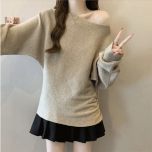 【送料無料】 セーター 3色 ロング丈 大きい ゆったり ゆる オーバーサイズ プラスサイズ ぽっちゃり 長袖 萌え袖 Uネック ラウンドネック Aライン フレア プルオーバー ニット 無地 かわいい 大人可愛い 大人女子 こなれ感 シンプル カジュアル 大人 おしゃれ お洒落 ラフ コンサバ デート お出かけ お茶会 女子会 休日 授業参観 冬 20代 30代 40代 女性用 レディース ママ 着回し プチプライス カラバリ デイリーユース 普段使い ファッション コーデ スタイル 楽ちん 定番アイテム