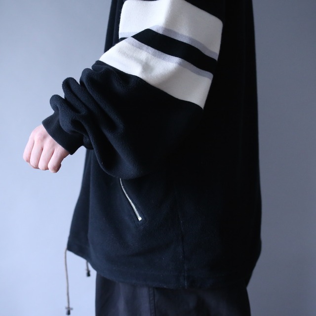 "刺繍"monotone switching design over silhouette half-zip fleece pullover（MADE IN ITALY）