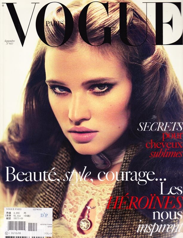 VOGUE PARIS 900