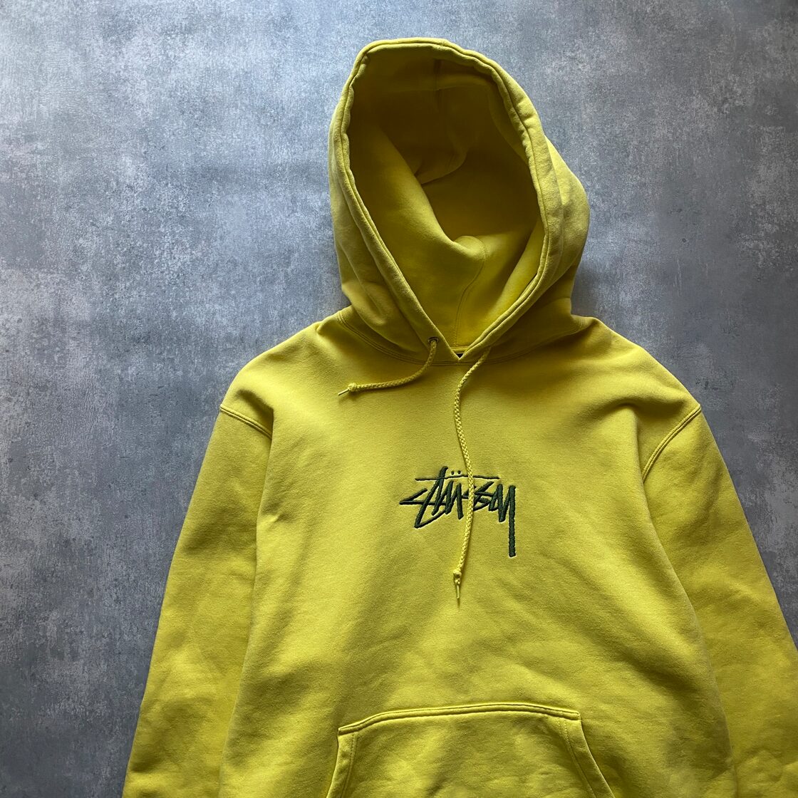 A.P.C. 染み込みプリントパーカー STUSSY ハーフジップスウェット 刺繍 