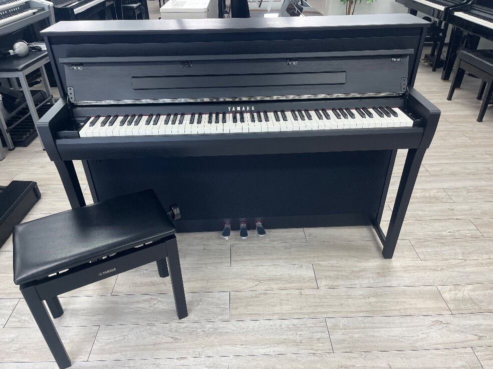 ★85738【電子ピアノ】YAMAHA CLP785B 22年製 | Pay ID