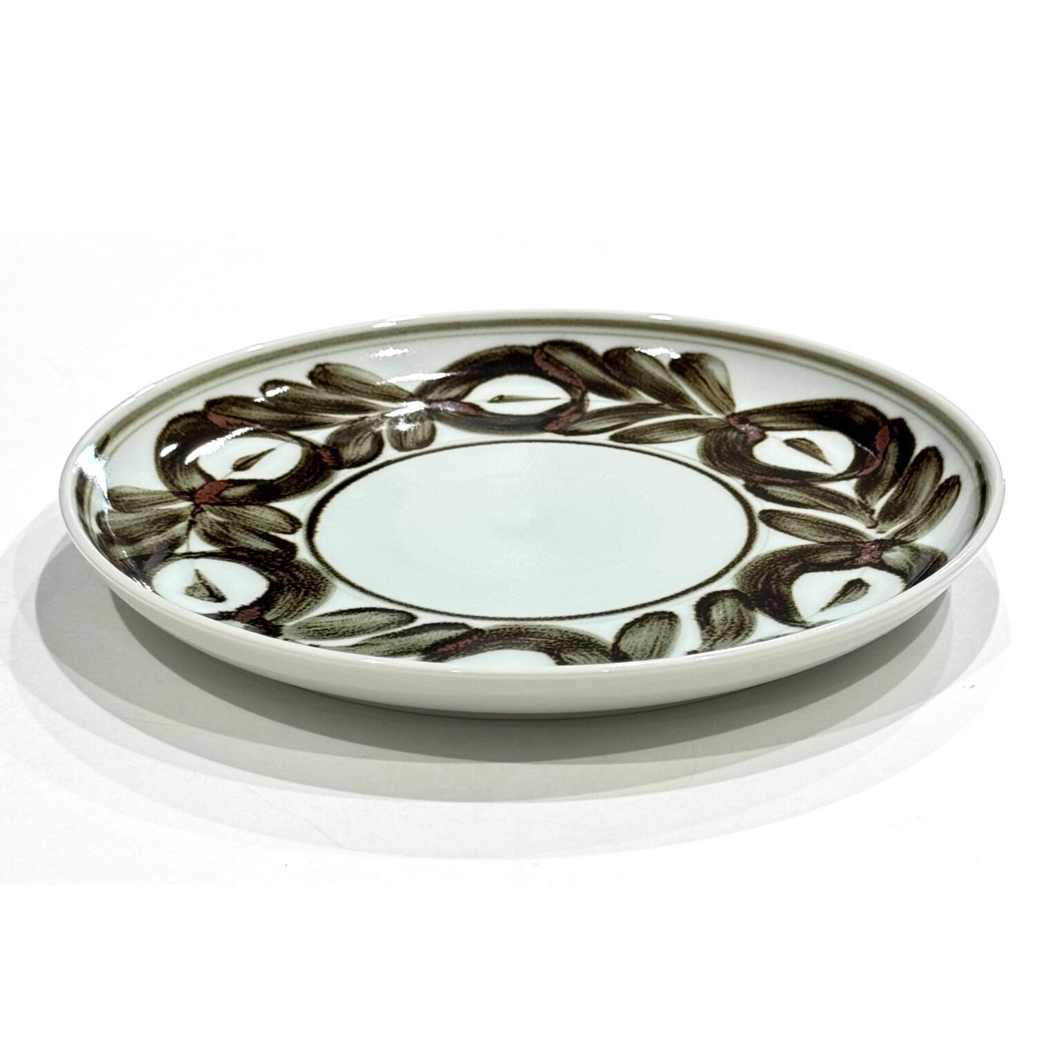 まわり花 (錆) 21cmプレート | 24to3［西富陶磁器オンラインストア