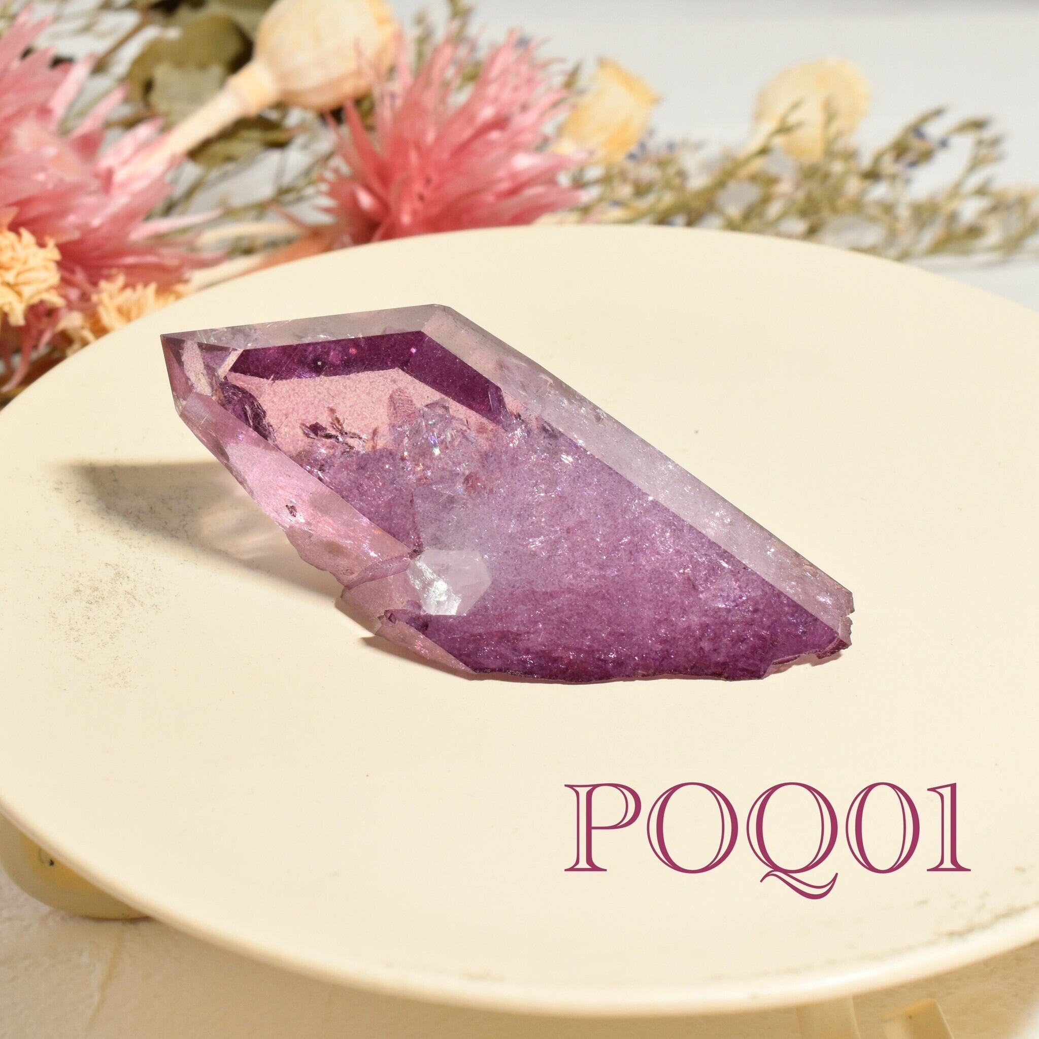 《虹入り》希少!高品質パープルオーラクォーツミニポイント アメリカ・アーカンソー州産 POQ01