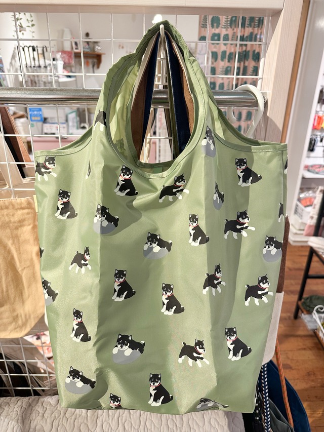 黒柴くん　エコトート大　濱文様