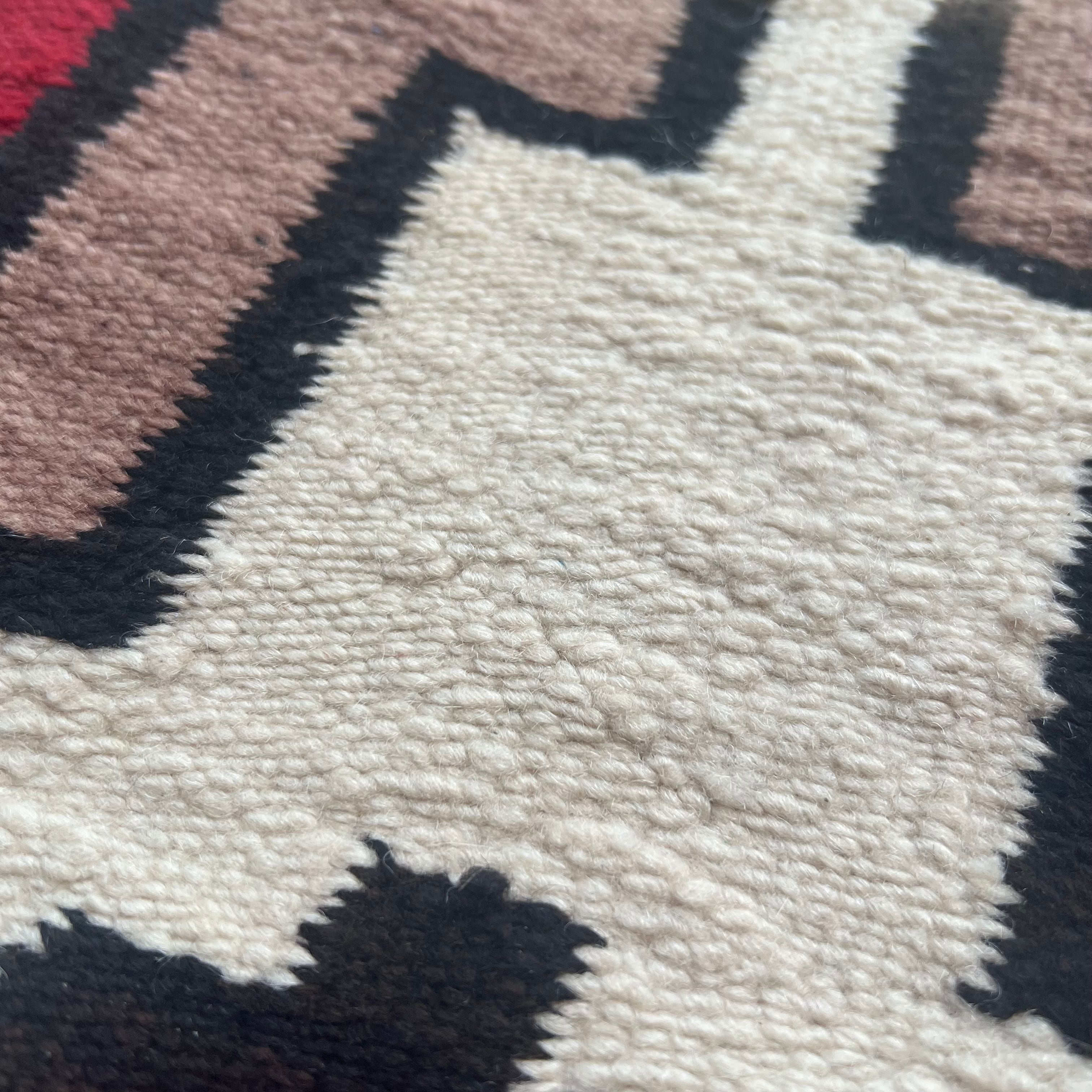 NAVAJO RUG | BUFF STOCK YARD