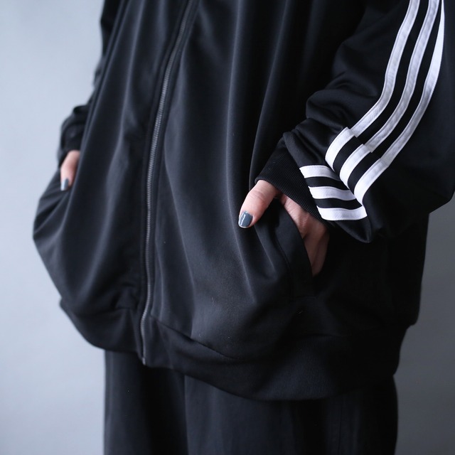 "adidas" black×white good coloring XXL over silhouette track jacket