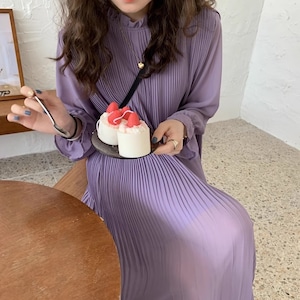 frill stand collar pleated dress <d10154>