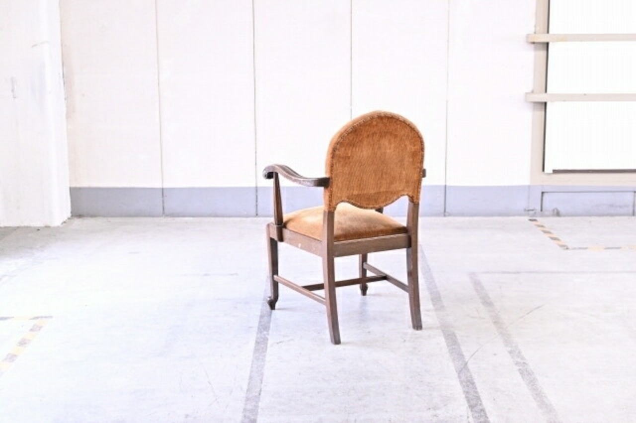 ビンテージ アームチェア オーク材 コーデュロイ ファブリック 鋲打ち アンティーク クラシック 椅子 ダイニングチェア【中古家具/中古インテリア/USED家具ユーズド家具/リサイクル】