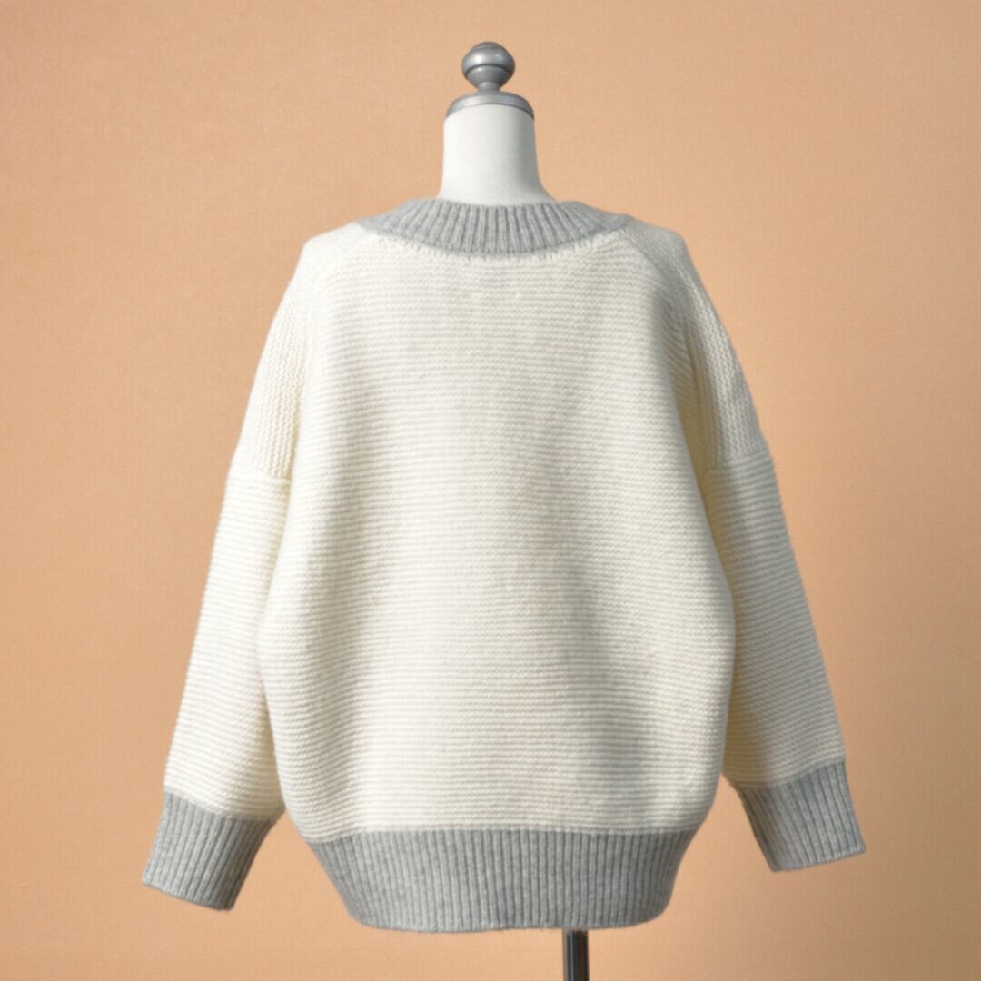 atelier naruse アトリエナルセ ウールVネックニット・オフホワイト レトロなデザインを現代的にアレンジしたニット【送料無料】