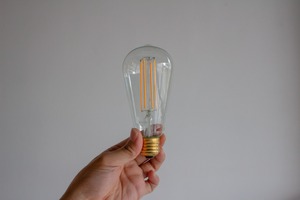 LED電球(ST64)