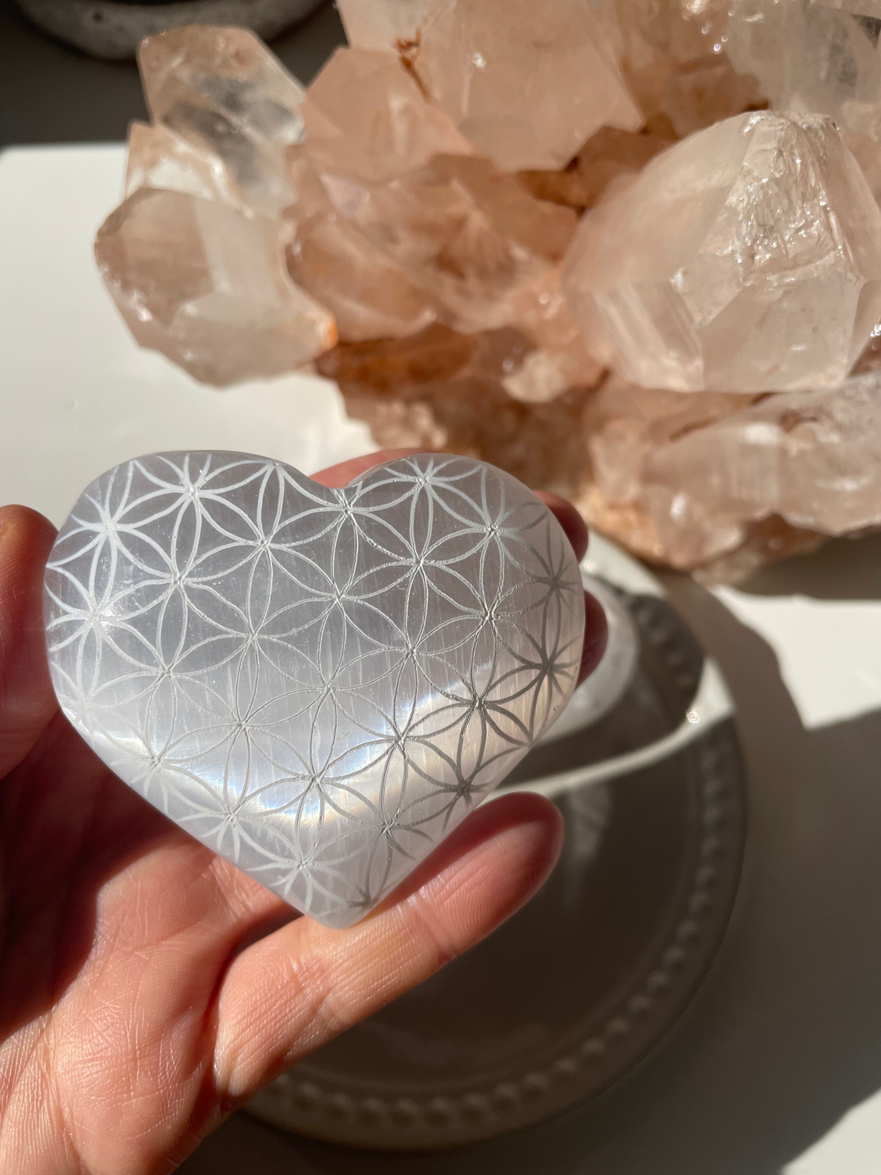 Selenite Heart Flower of Life / セレナイト　ハート　フラワーオブライフ