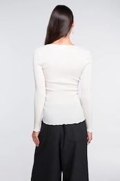 ウールシルク Vネック 長袖 アイボリー 2、3サイズ