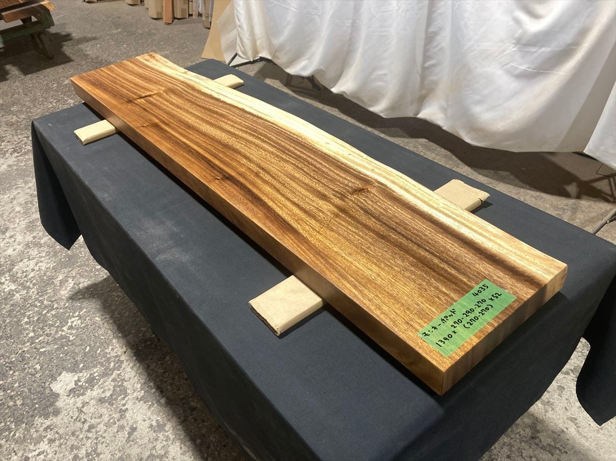 モンキーポッド4034 一枚板無垢 乾燥材 1180x390-390x54mm モンキーポッド4034 一枚板無垢 乾燥材 1180x390-390x54mm