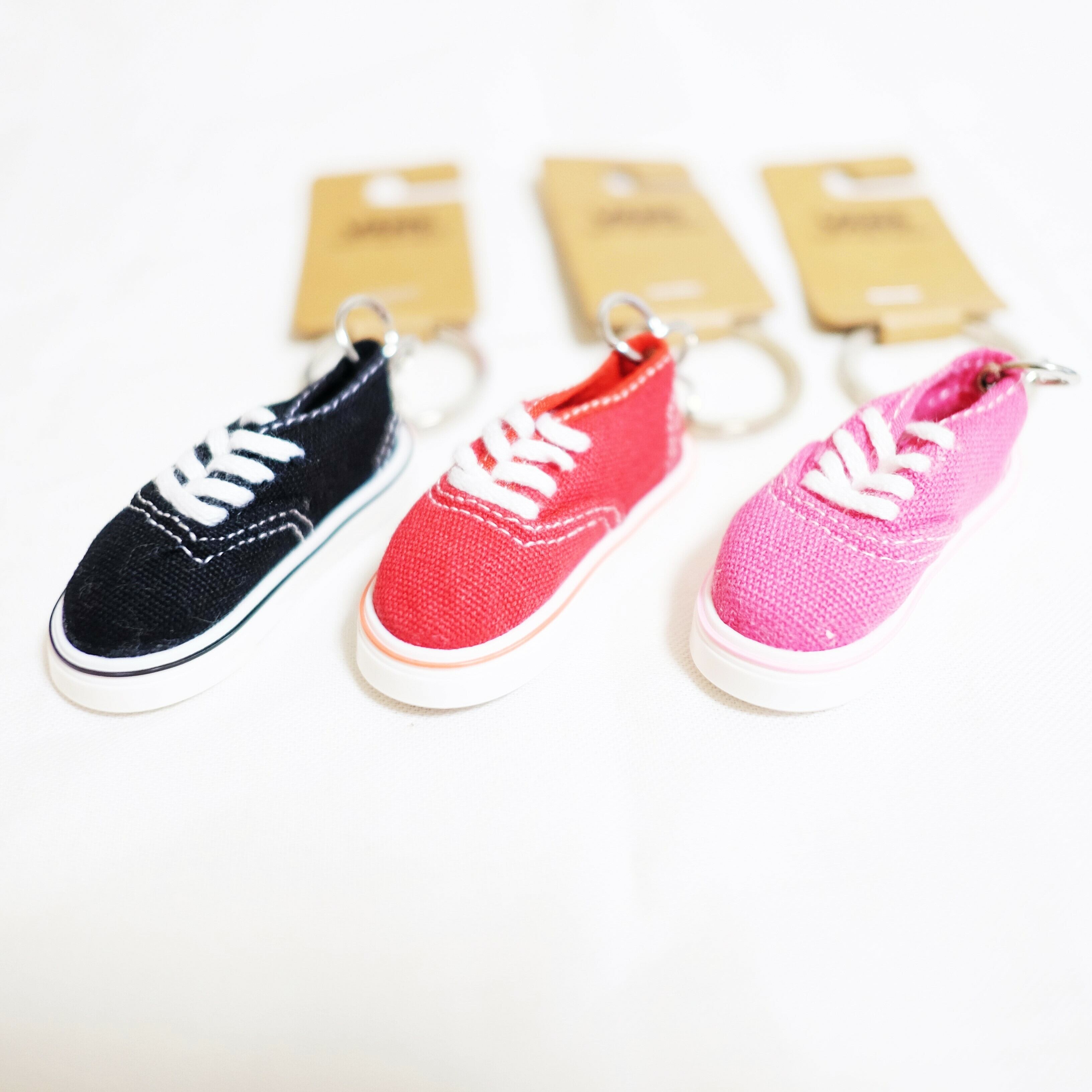 VANS AUTHENTIC KEYRING PINK | GOOD DAY STORE