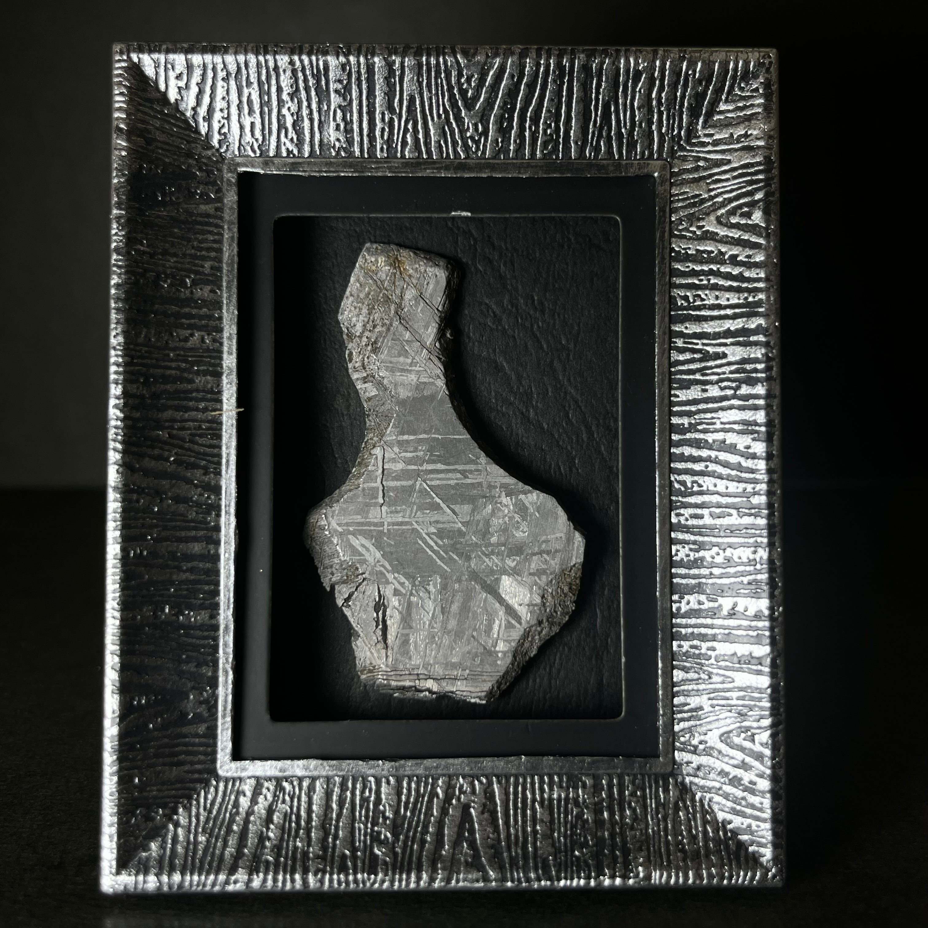 絵画】ギベオン隕石 Gibeon Meteorite 26092801 | 【隕石屋】METEOS 絵画】ギベオン隕石 Gibeon Meteorite 26092801 | 【隕石屋】METEOS