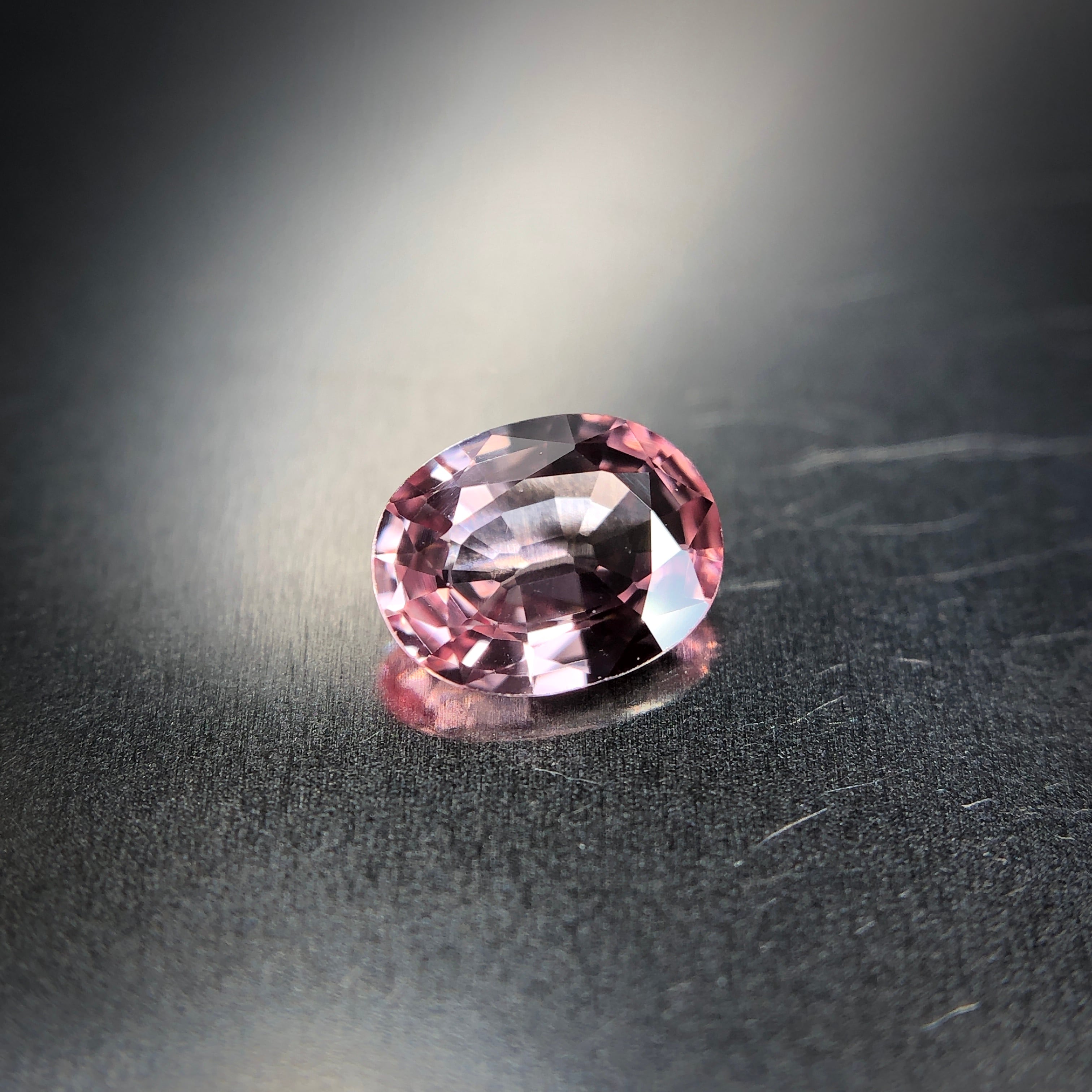 繊細にきらめく睡蓮色 0.32ct 天然 パパラチアサファイア DGLソーティング付属 | Frederick’s Gems&Jewelry  powered by BASE