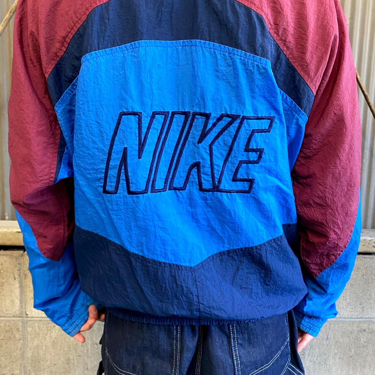 90年代 銀タグ NIKE ナイキ ナイロンジャケット メンズM-L相当 古着 