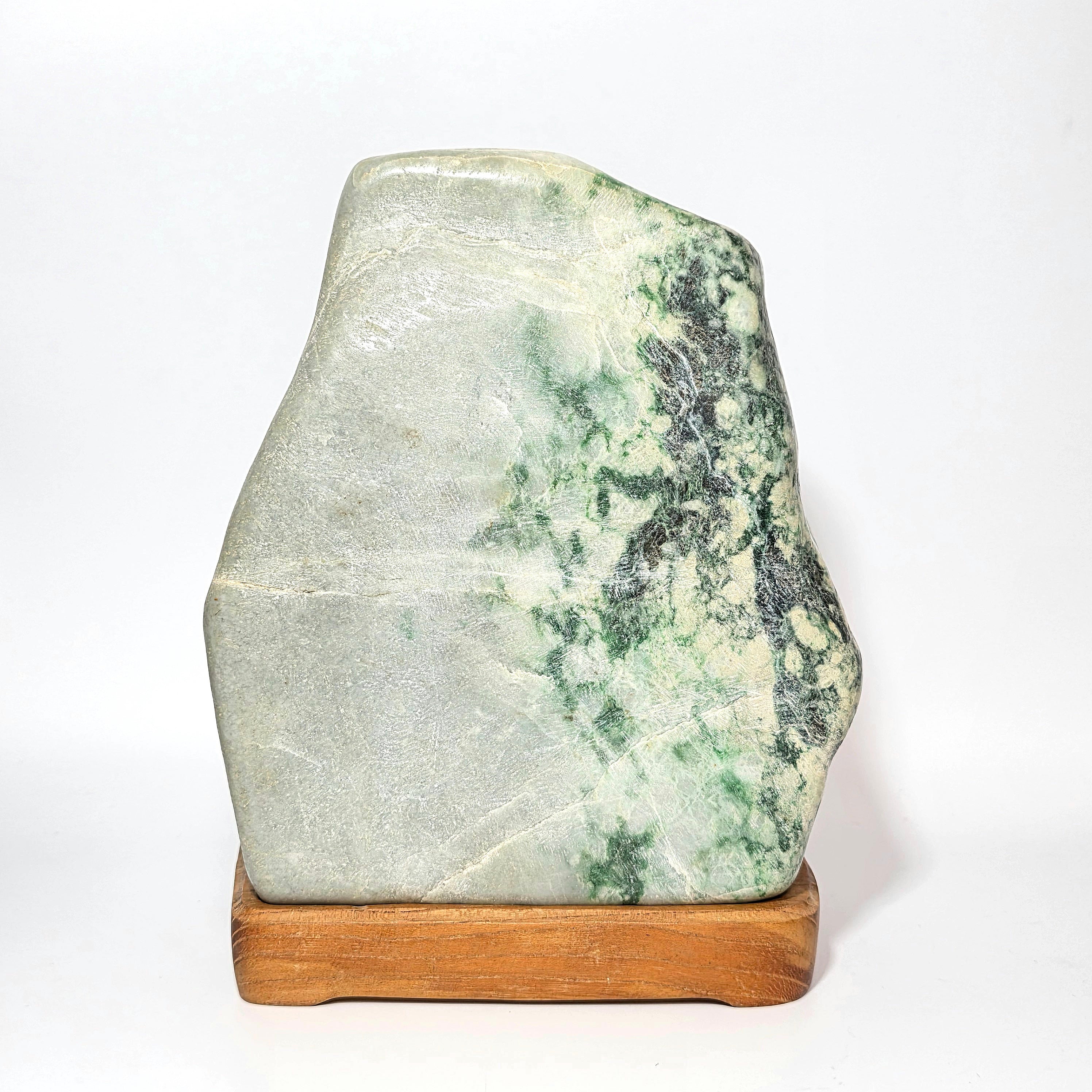 原石 | 糸魚川翡翠工芸家 赤羽可行BASE