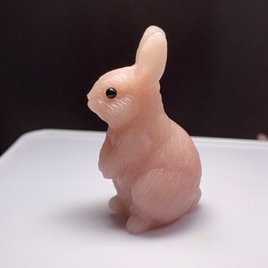 8.ピンクオパールうさぎ・インテリア