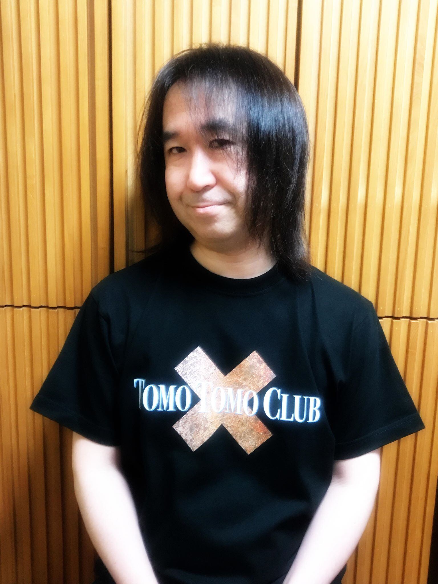 TOMO TOMO CLUB ロゴTS | BACK IN TIME