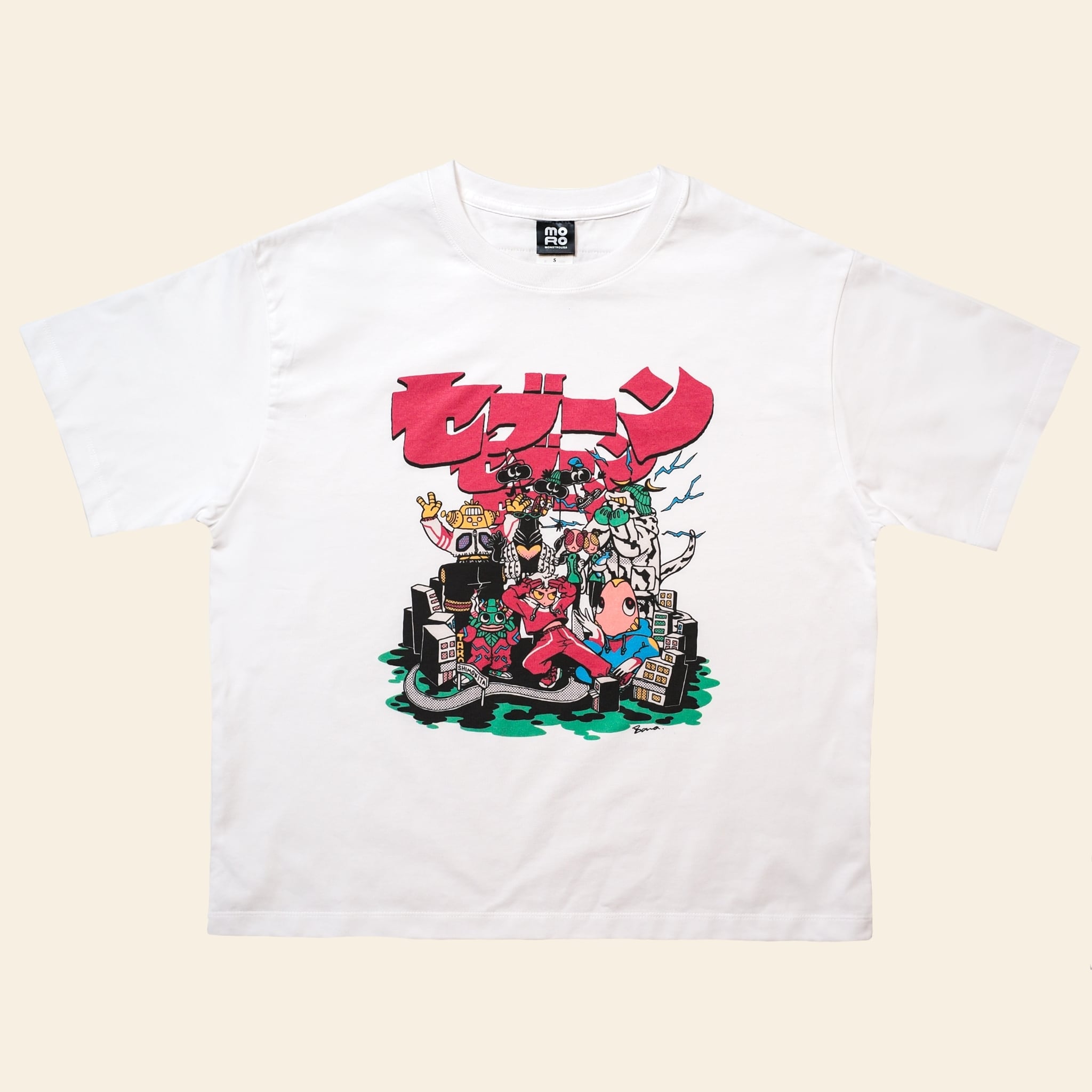 M/TAG T-shirts 