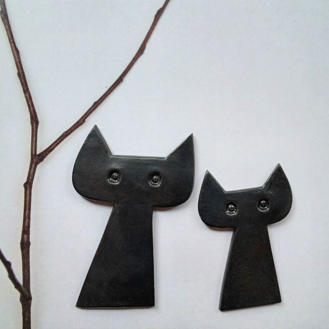 壁掛け 猫 中サイズ / 小サイズ Kotikissa