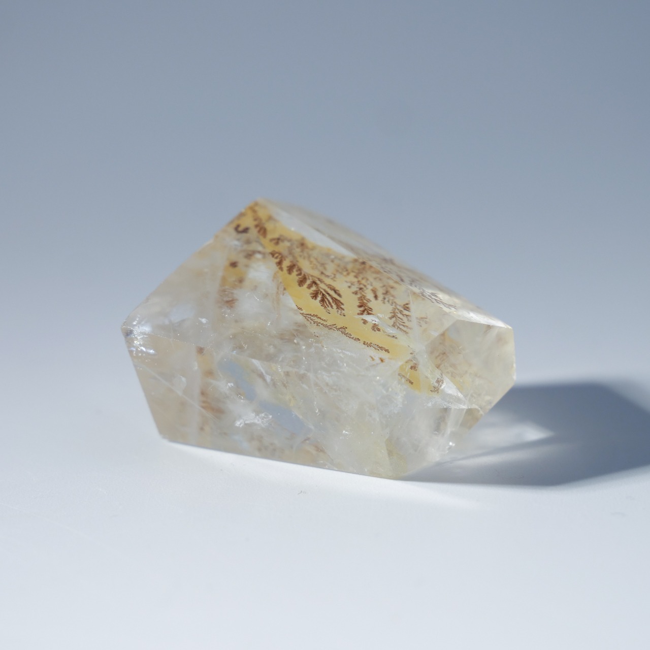 デンドリティック クォーツ ゴールデンヒーラー / フリーフォーム