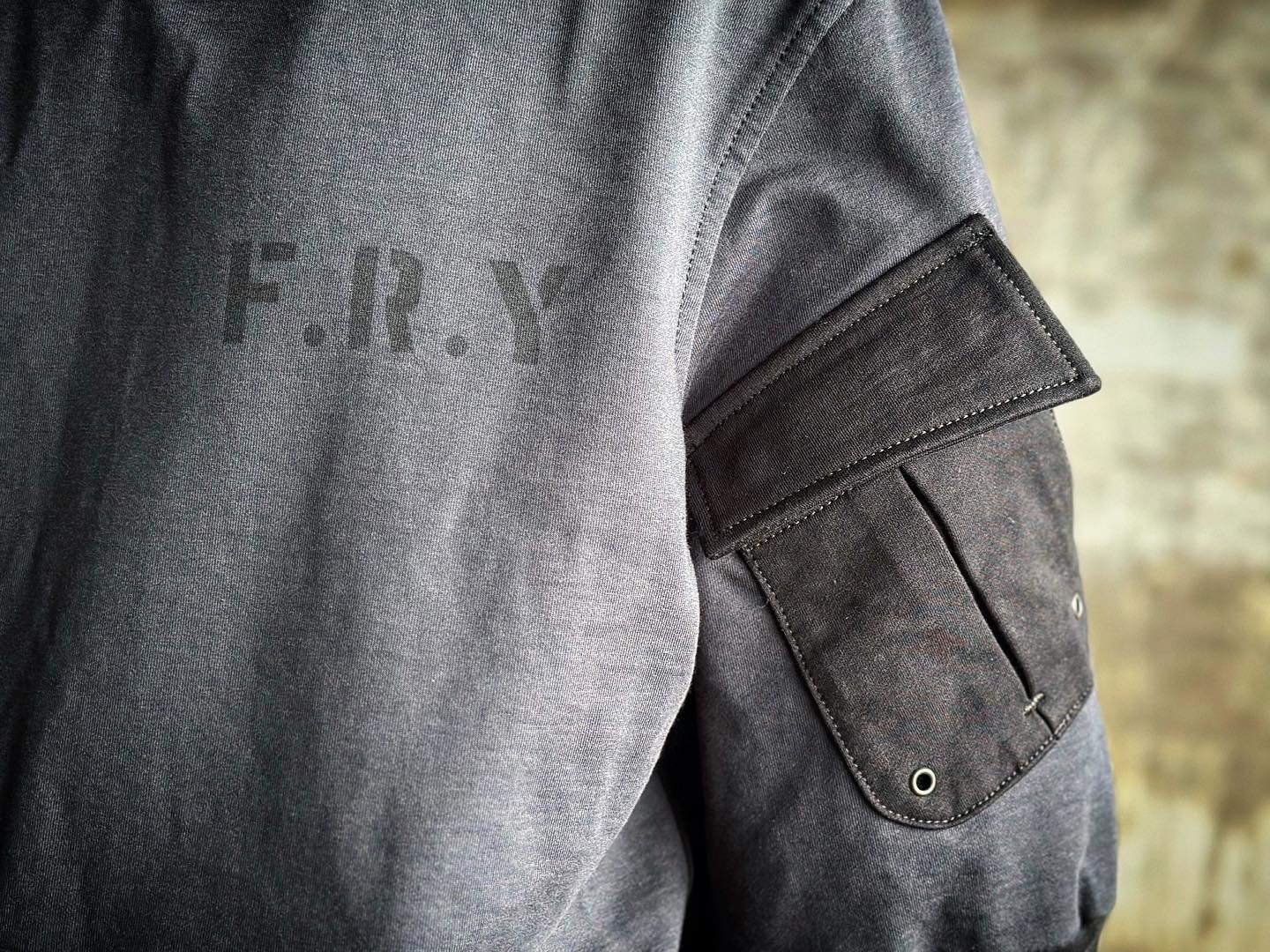 メンズ23SS FURY オーガニックコットンヘリンボーンユーティリティ