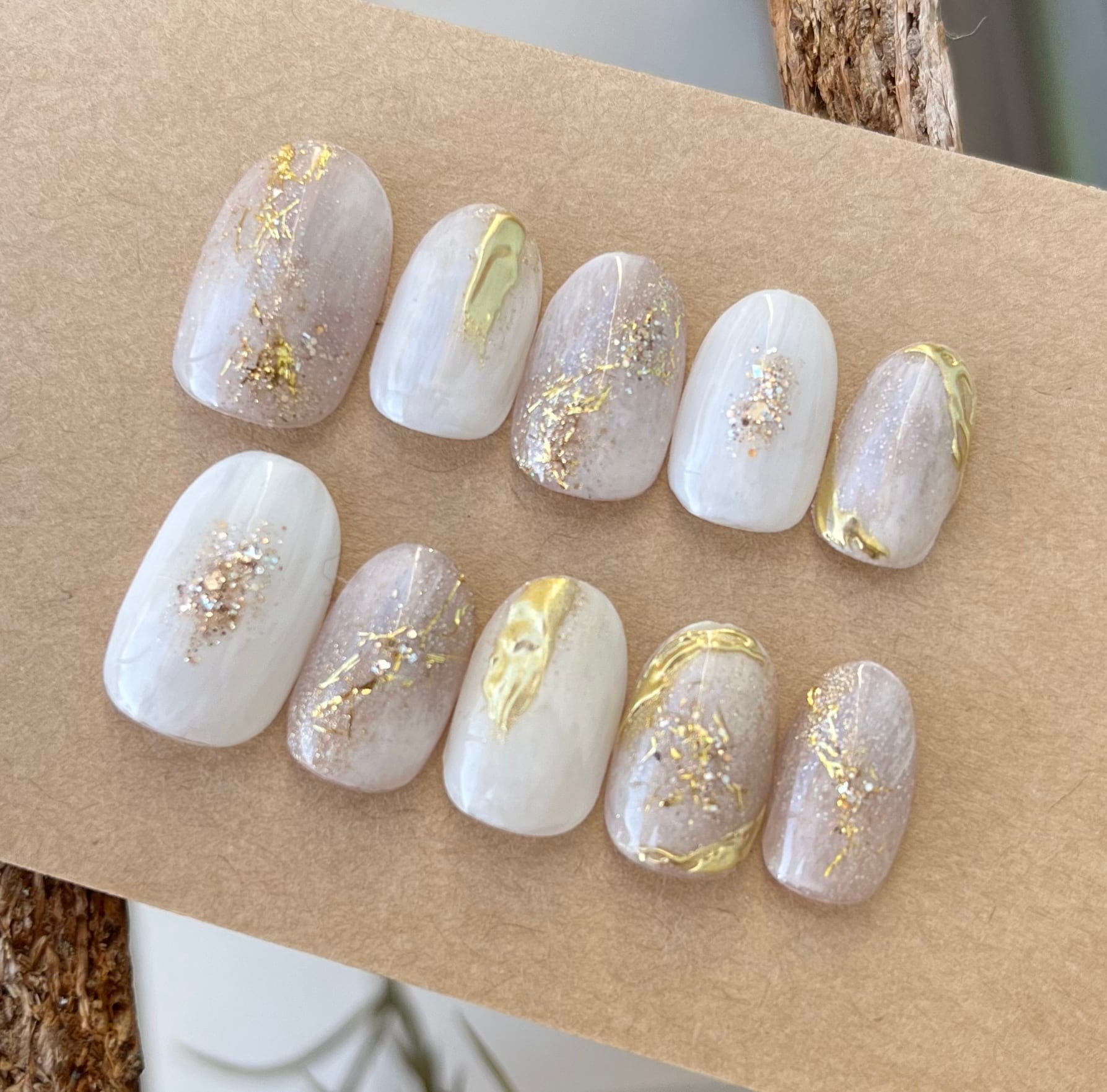 ネイルチップ・ブライダル・普段使いにも！ホワイトニュアンスネイル  