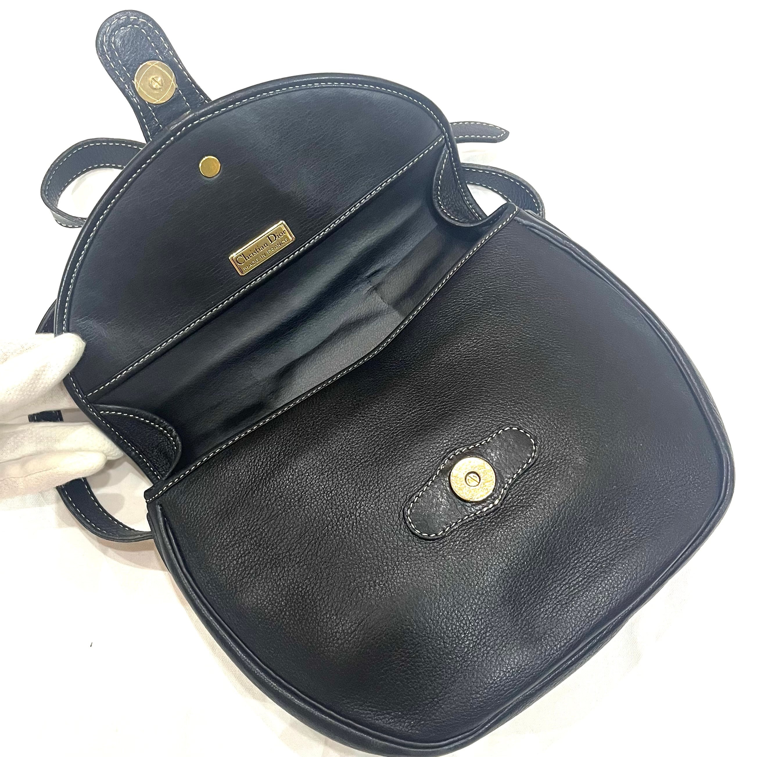 Christian Dior】2244 本革レザーショルダーバッグ ブラック