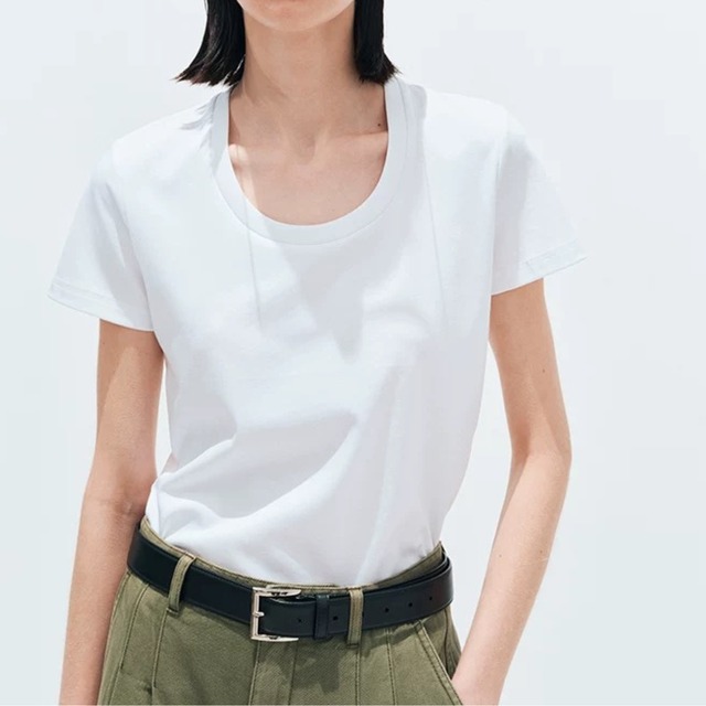 refined u-neck Tee  00345
