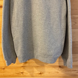 【in play】ハイスクール スポーツチーム 刺繍ロゴ パーカー プルオーバー hoodie アメリカ古着