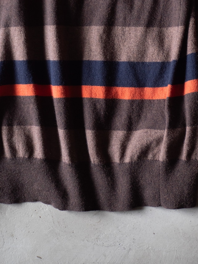 "Eddie Bauer" used Multi border knit