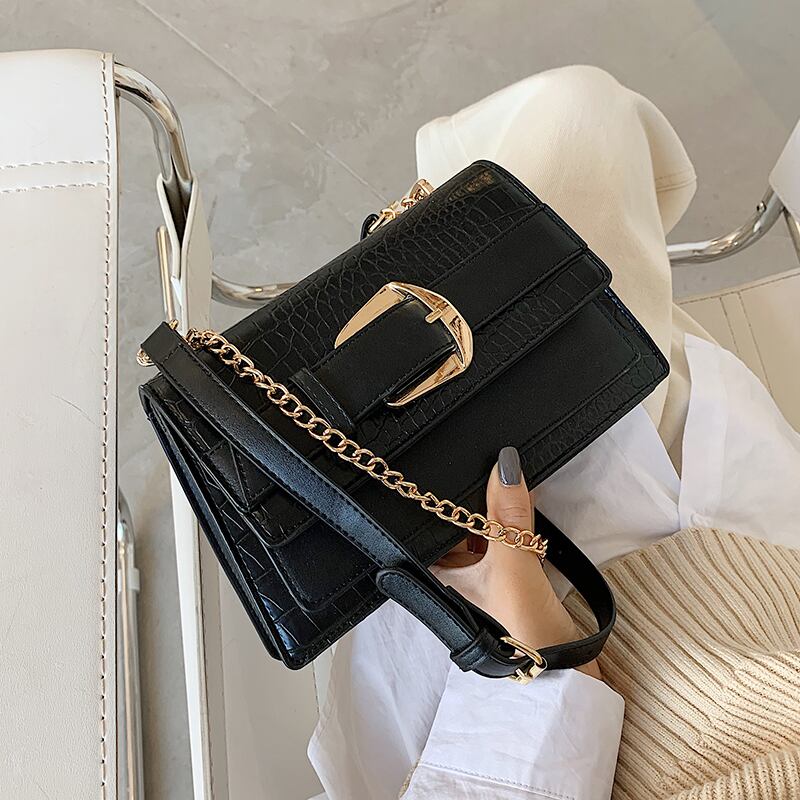 オールマッチチェーンレディーススモールバッグ2020秋冬新流行ファッションネットレッドメッセンジャーバッグウエスタンスタイルシングルショルダースモールスクエアバッグ Tiancai_Wing_Bag16389589034