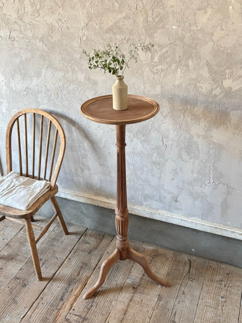 Flower Stand (A28-93)
