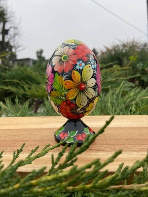 プィサンカ・スタンド付き（イースター・エッグ）13cm（ホメンコ作）