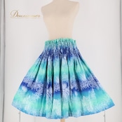 フラダンス 衣装 パウスカート ハレハワイイ ブルー系 PauSkirtShop 日本製 シングル グラデーション ケース付き ワントーン かわいい 華やか 鮮やか 明るい 爽やか 青 水色 白 ハワイアン アロハ ハワイアンプリント フラ ダンス レッスン