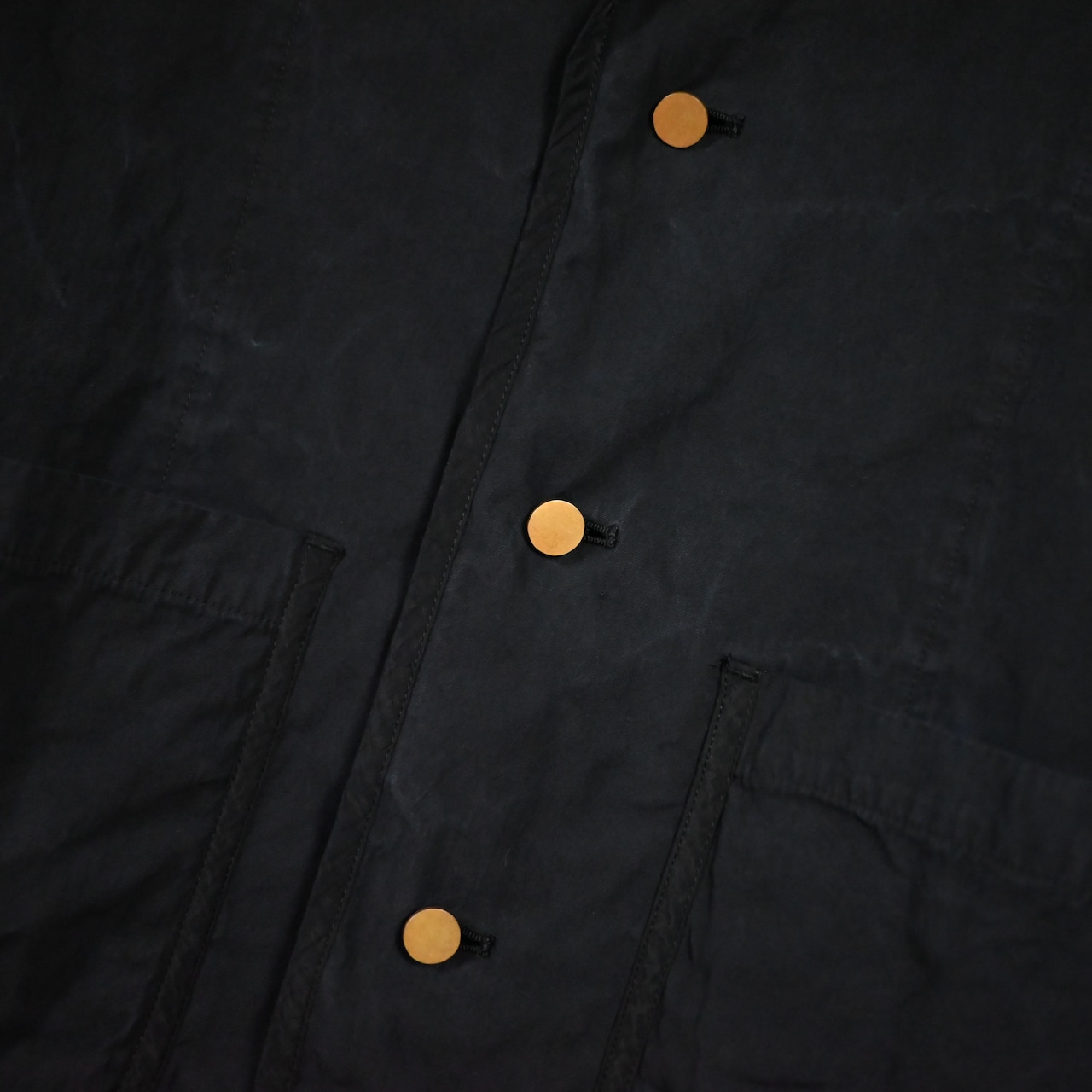 barbell object / piping jkt
