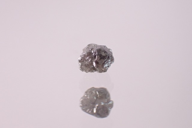 ダイヤモンド原石　0.37ct　[D3-133]