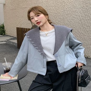 【送料無料】 ジャケット アウター 羽織り ショート 長袖 Vネック セーラー服風 大きめ襟 フレア Aライン 異素材切り替え ドッキング グレー モノトーン ニュアンスカラー かわいい 大人可愛い 綺麗 シンプル カジュアル 大人 上品 おしゃれ お洒落 大人女子 こなれ感 エレガント コンサバ 定番アイテム 体型カバー フェミニン 無地 春 秋 女性 レディース 30代 40代 デート お出かけ 女子会 お呼ばれ お茶会 授業参観 休日 アウトドア 着回し 普段使い ファッション 垢抜け