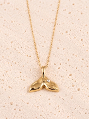 316L hawaiian zirconia whaletail necklace #n59