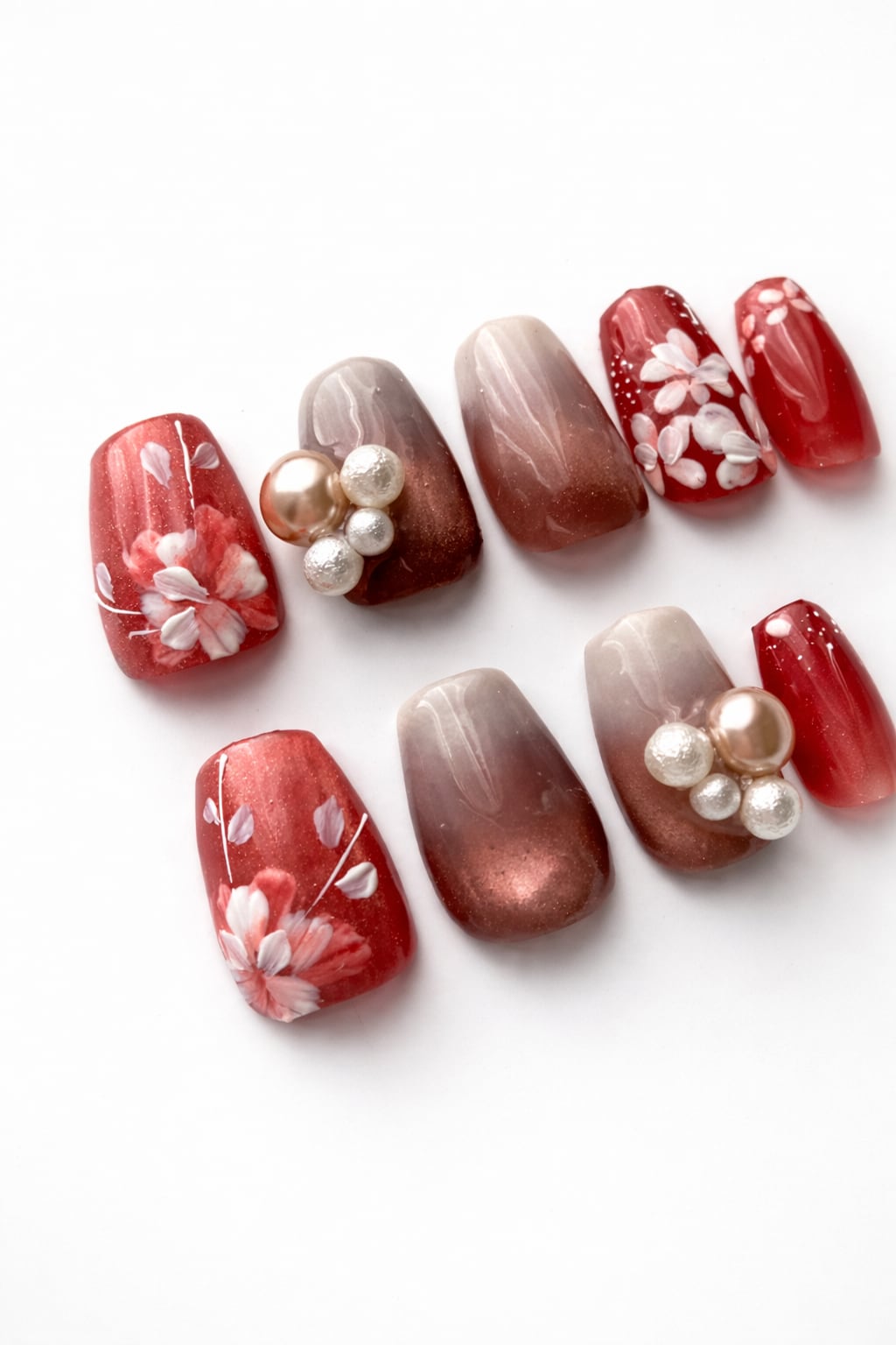 指先に咲く、大人の華やぎ。 上品レッド×フラワーで魅せるネイルチップ #nsc028_006