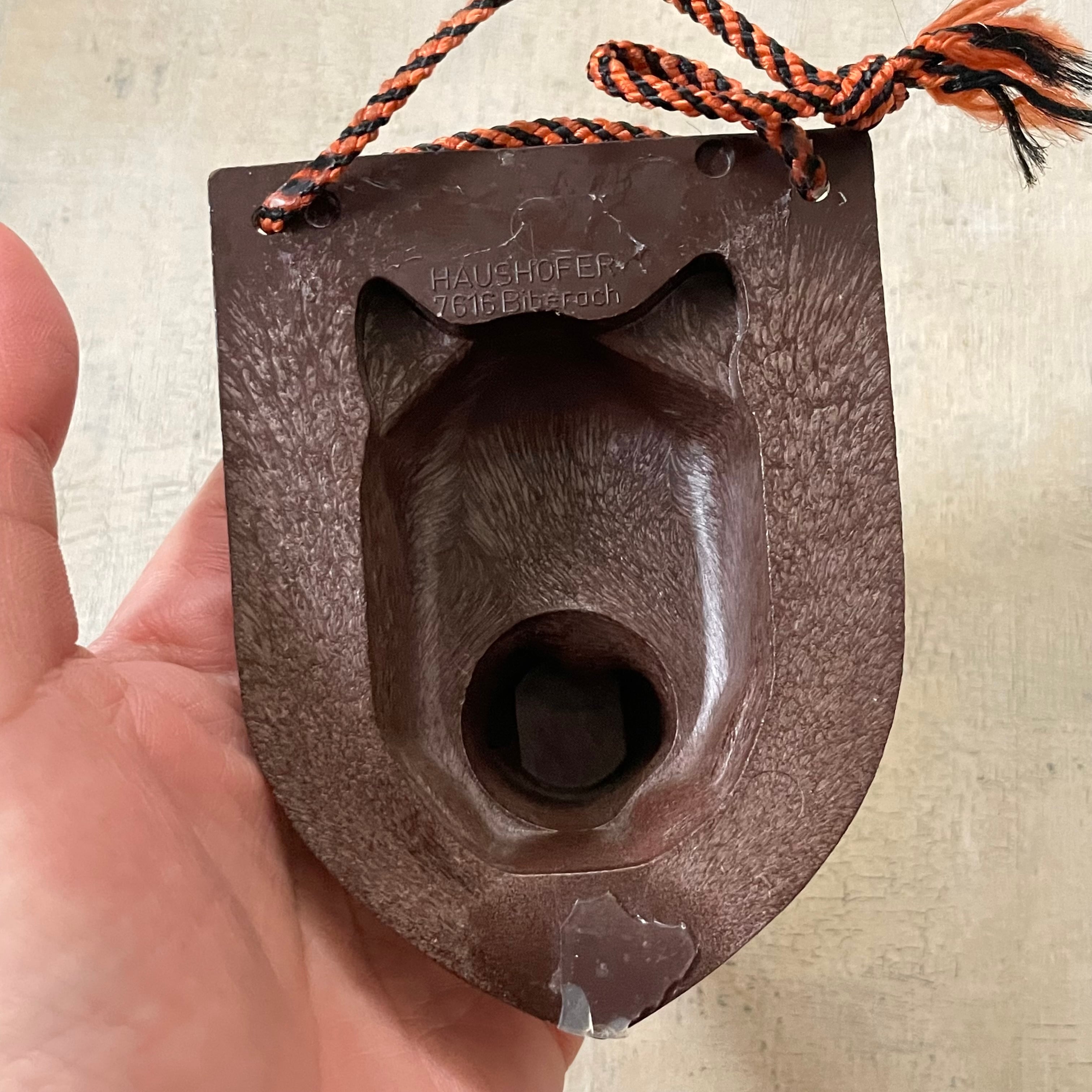 立体的なクマの顔の壁飾り | tsuitachi craft&brocante