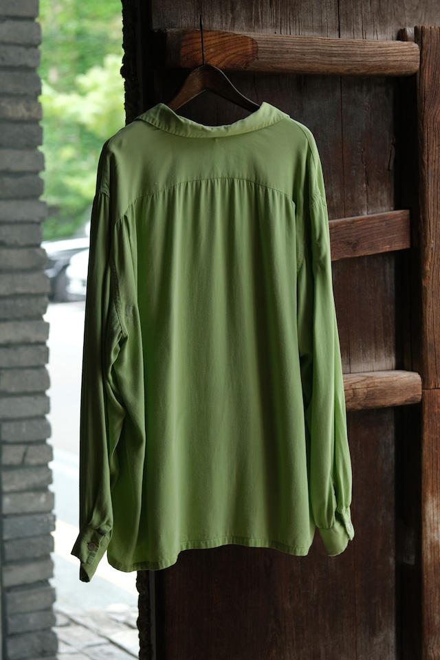 Utah/50's "McGREGOR" open collar rayon shirt.