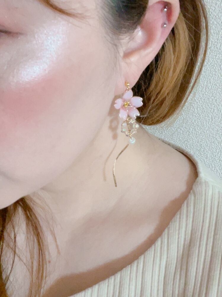 ふんわり雰囲気の桜ピアス | Pay ID