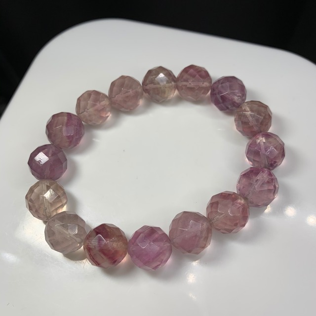 b203パープル系フローライトカットブレスレット