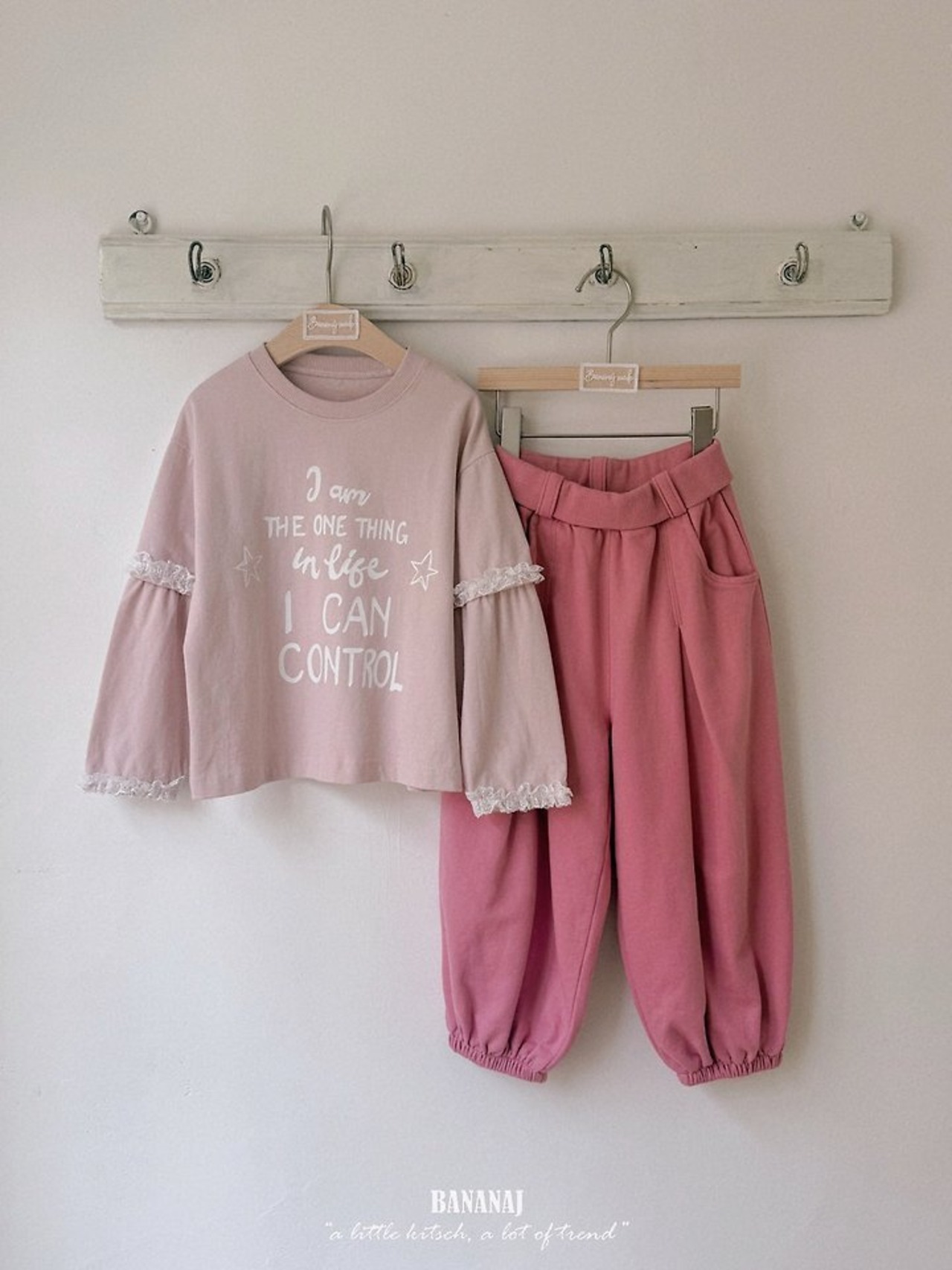 韓国子供服 / BANANA J / 26Autumn / コントロール レイヤードTシャツ / 秋服 / キッズ *XS~JS*