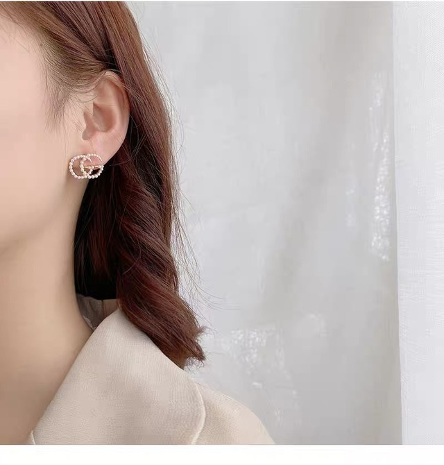 パールイニシャルピアス 韓国ファッション Nuance You 韓国インテリア 韓国ファッション 北欧インテリア 海外インポート品 通販shop