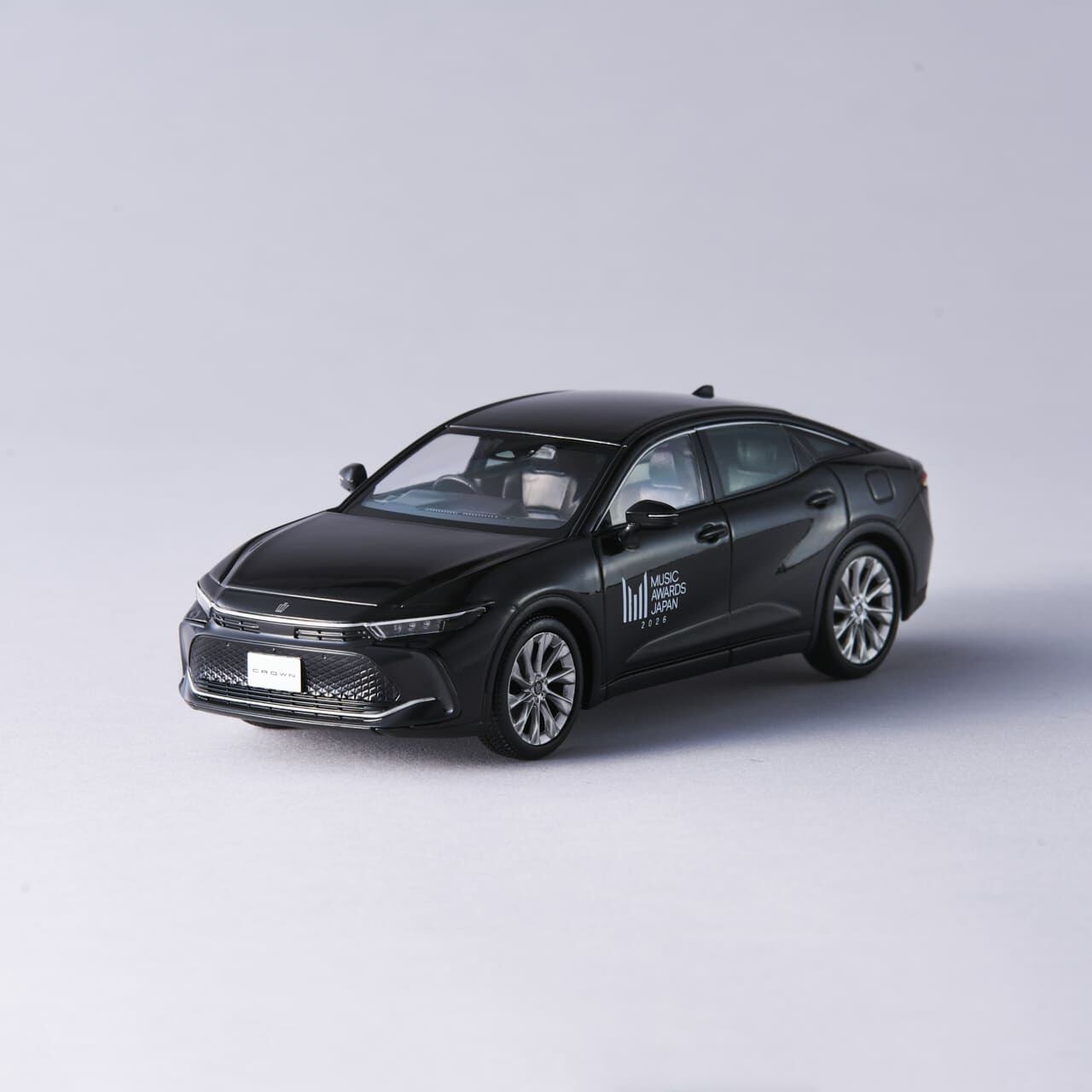 ミニカー TOYOTA CROWN CROSSOVER MUSIC AWARD JAPAN CROWN CROSSOVER Miniature Car - MUSIC AWARDS JAPAN Edition - 6月4