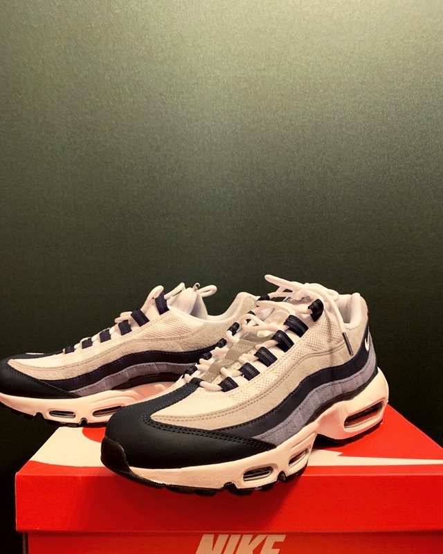 NIKE AIR MAX 95